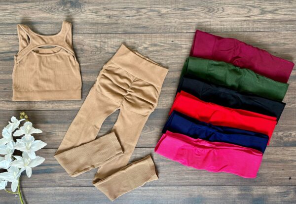 Conjunto Deportivo Top Doble Tirante - Image 3