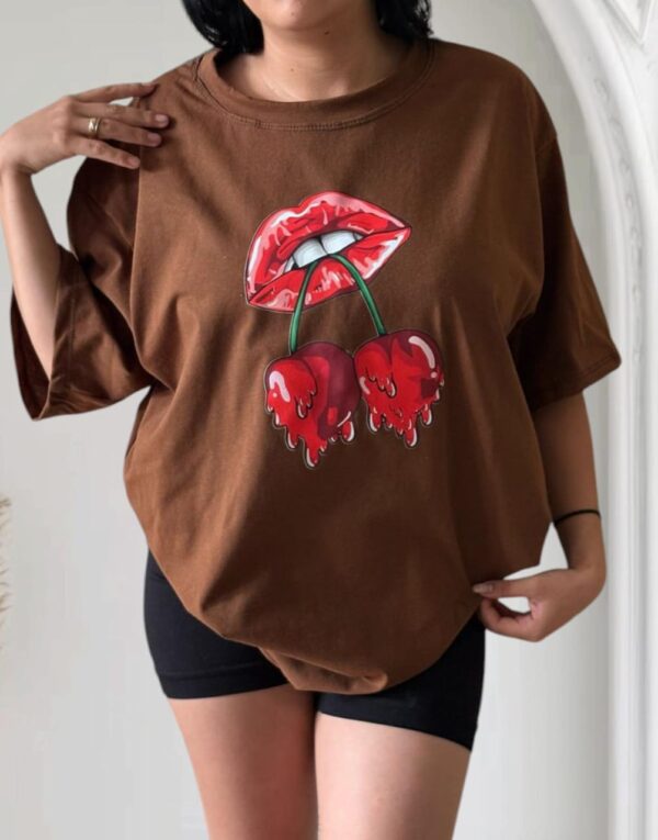 Playera Oversize Cherry