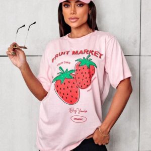 Playera Oversize de Fresa